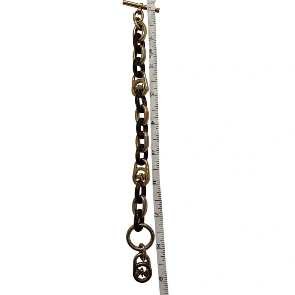 Michael Kors gold tone and tortoise-look toggle bracelet - Picture 3 of 6